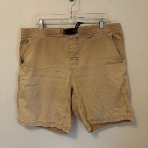 Gramicci Shorts Mens XL Outdoor Hiking Climbing Belted Made in USA Tan
